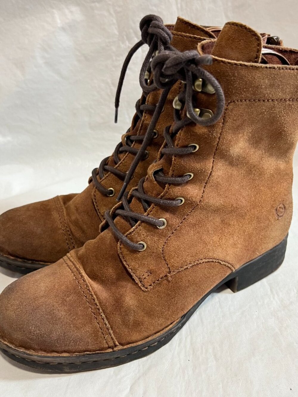 Born combat boots brown suede Kelisa zip up lace up womens 7.5 low heel - Picture 3 of 12